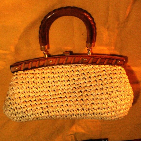 Handbags - TAN STRAW AND WOOD VINTAGE BAG